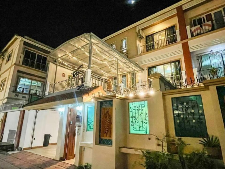 House for sale in Pratumnak Hill Thailand area 280m² 3 floors Pratumnak Hill - photo 1