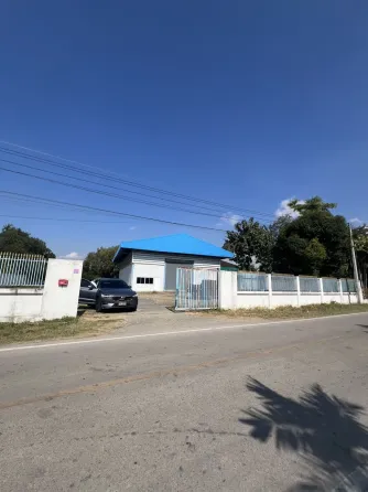 토지 매매 산캄팽에 (San Kamphaeng) 태국 부지 시 경계 내 6400m² 산캄팽