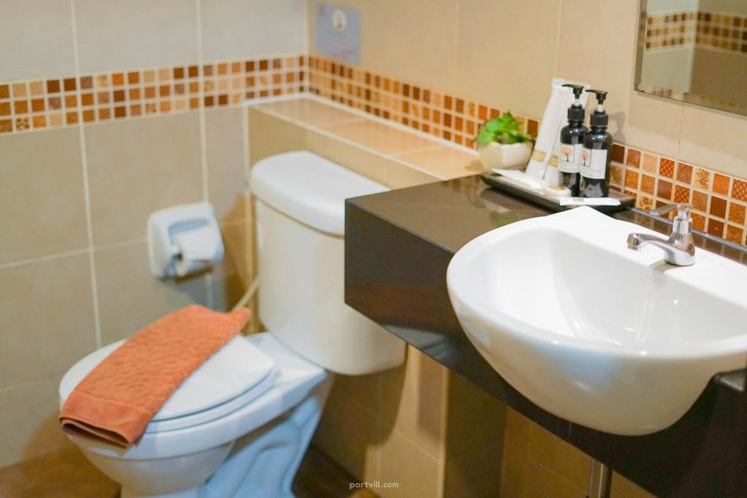 宾馆 | 酒店  在曼谷市中心 (Downtown Bangkok) 泰国 808平方米  曼谷市中心 (Downtown Bangkok) - 照片 10