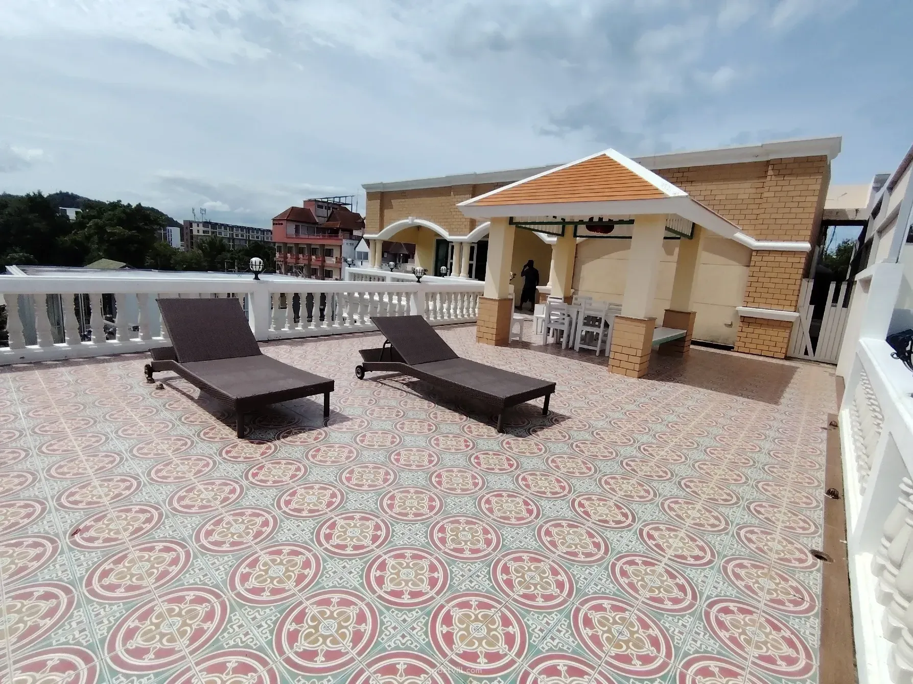 Hotel na sprzedaż nad morzem w Hin Lek Fai Tajlandia 840m² Hin Lek Fai - zdjęcie 4