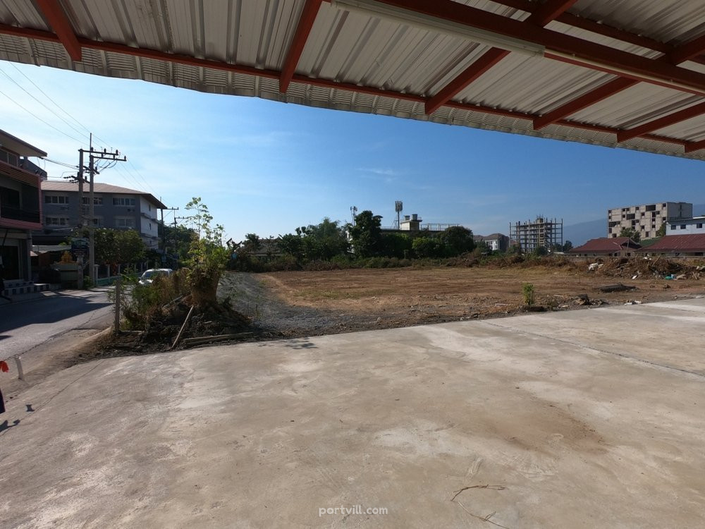 Terreno em San Sai Tailândia lote dentro dos limites da cidade 3968m²  San Sai - foto 5