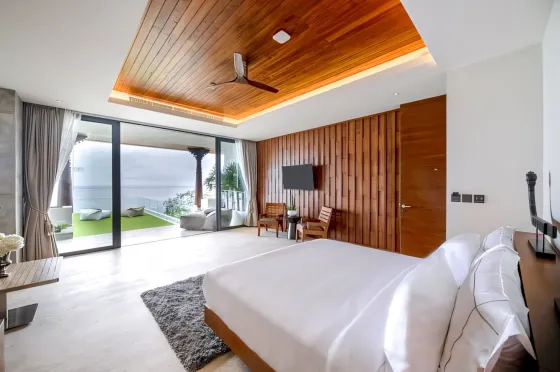 فيلا على البحر في شاطئ سورين (Surin Beach) تايلاند مساحة 2000م² 3 طابق. شاطئ سورين (Surin Beach)