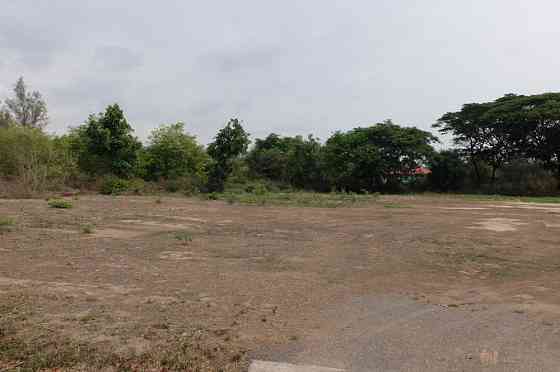 Terreno em Hang Dong Tailândia lote dentro dos limites da cidade 14352m²  Hang Dong