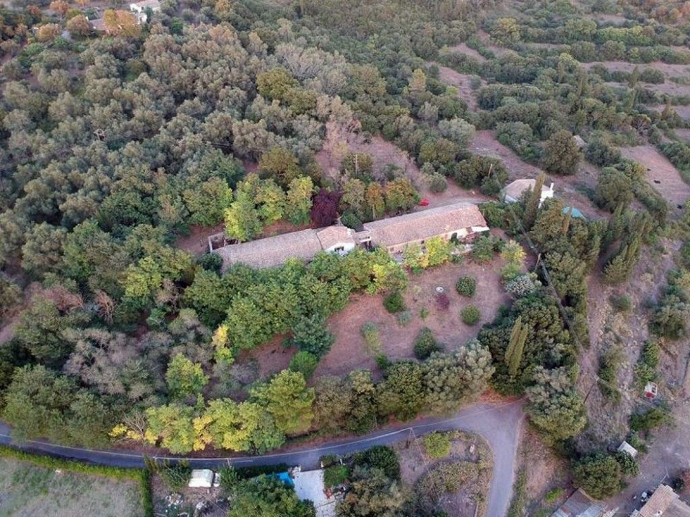 Pondok dijual di hutan di Korfu (Kerkyra) Yunani luas 962m²  Korfu (Kerkyra) - foto 3