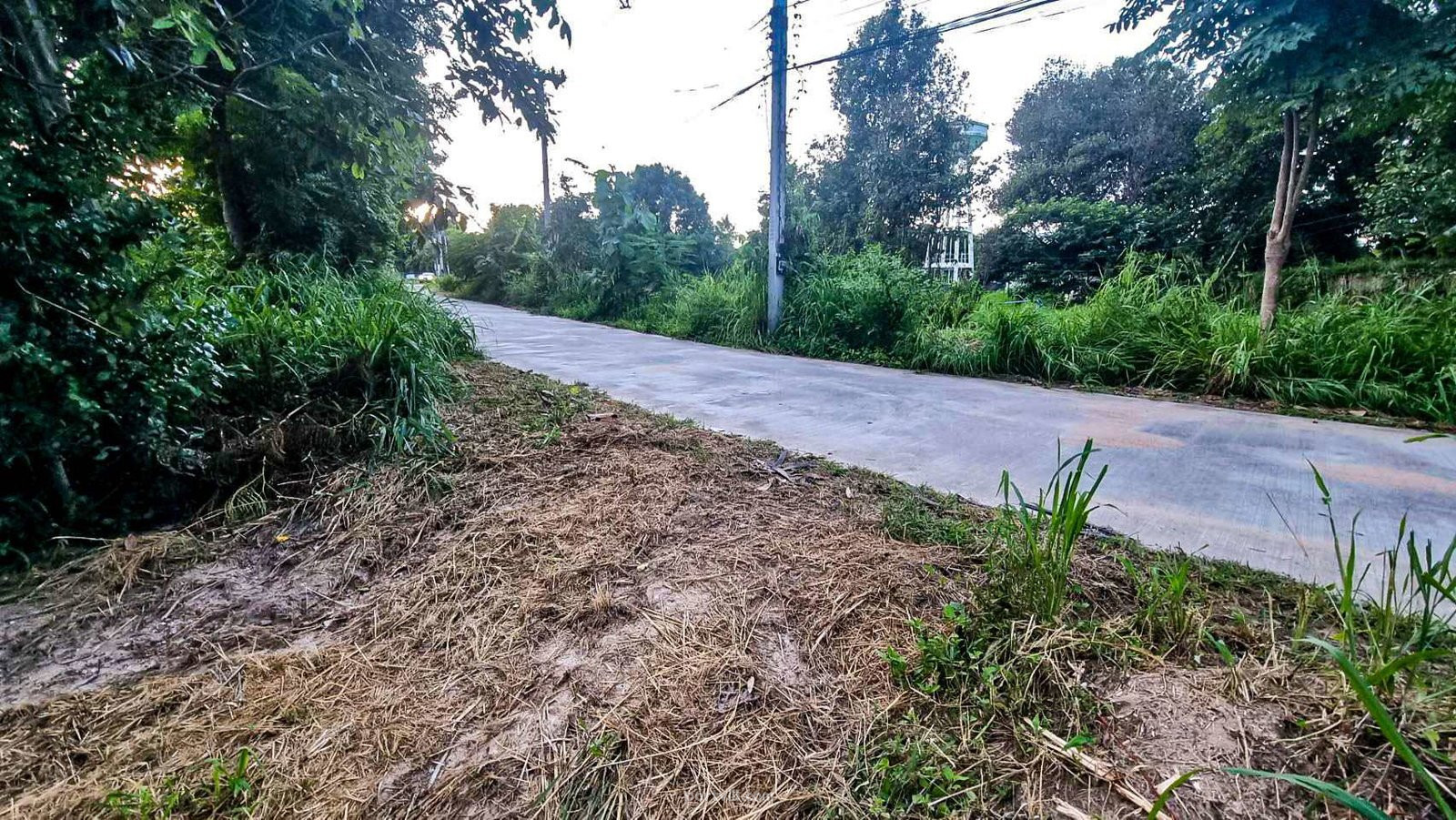 Terreno {geo.city.in} Tailândia lote dentro dos limites da cidade 1600m²  Downtown Chiang Mai - foto 2