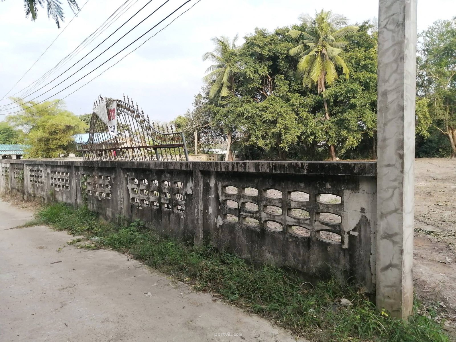Grond in Bang Lamung Thailand perceel binnen de stadsgrenzen 3200m²  Bang Lamung - foto 3