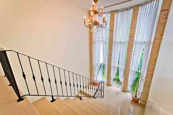 House by the sea in Bang Saray Thailand area 1570m² 2 floors Bang Saray