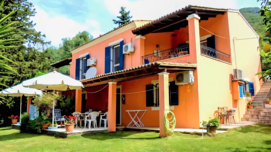 Kleines landhaus zu verkaufen auf Korfu (Kerkyra) Griechenland fläche 230m² 2 stock Korfu (Kerkyra)