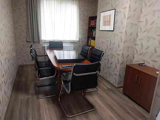 कार्यालय परिसर किराये पर सबुरतालो में 85मी²  सबुरतालो