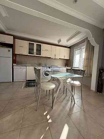Apartamento 3 habitaciones en alquiler 2+1 junto al mar en Alanya (Mahmutlar) 110m² 3 piso Alanya