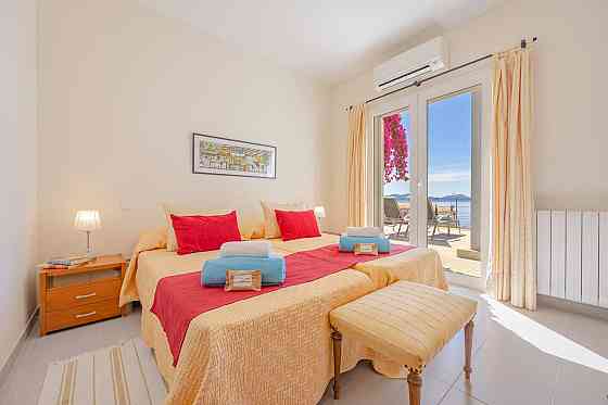 House by the sea in Mallorca Spain area 302m² 2 floors Mallorca