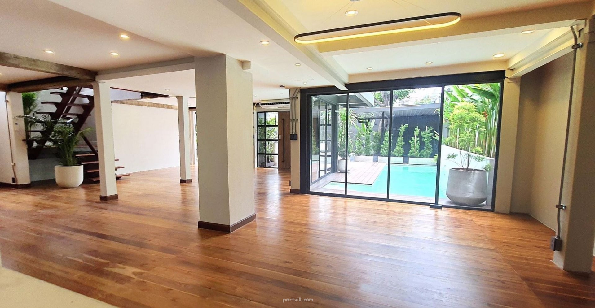 House in Suan Luang Thailand area 300m² 2 floors Suan Luang - photo 9