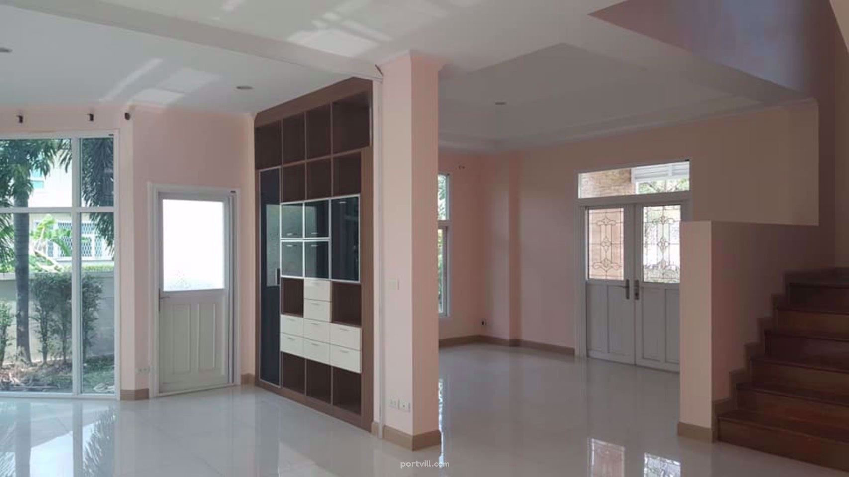Maison dans le centre de Bangkok Thaïlande surface 241m² 2 ét. Centre de Bangkok - photo 3