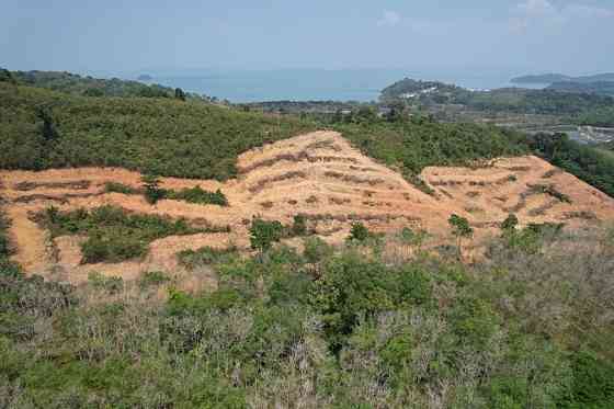 Land in the mountains in Phuket Town Thailand plot within city limits 36874m² Phuket Town