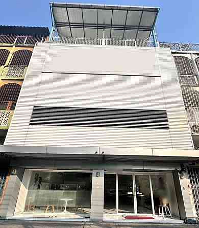 พื้นที่ค้าปลีก ในคลองเตย (Khlong Toei) ประเทศไทย 450ม²  คลองเตย (Khlong Toei)