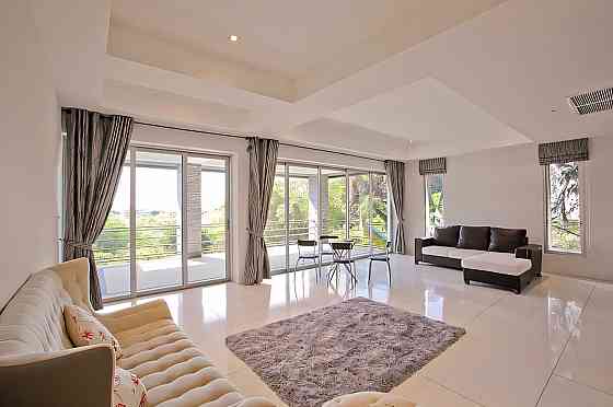 Villa nella Spiaggia di Layan Thailandia area 990m² 2 piani Spiaggia di Layan
