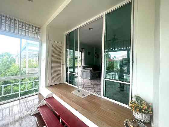 Rumah dijual di tepi laut di Sam Roi Yot Thailand luas 150m² 2 lantai Sam Roi Yot