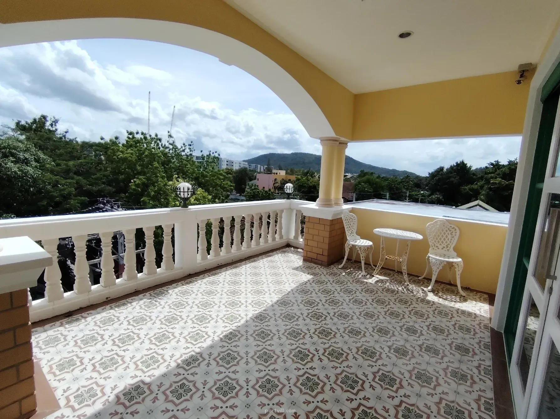Hotel na sprzedaż nad morzem w Hin Lek Fai Tajlandia 840m² Hin Lek Fai - zdjęcie 2