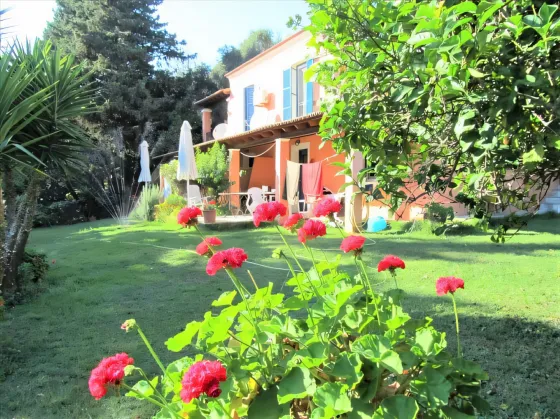 Kleines landhaus zu verkaufen auf Korfu (Kerkyra) Griechenland fläche 230m² 2 stock Korfu (Kerkyra)