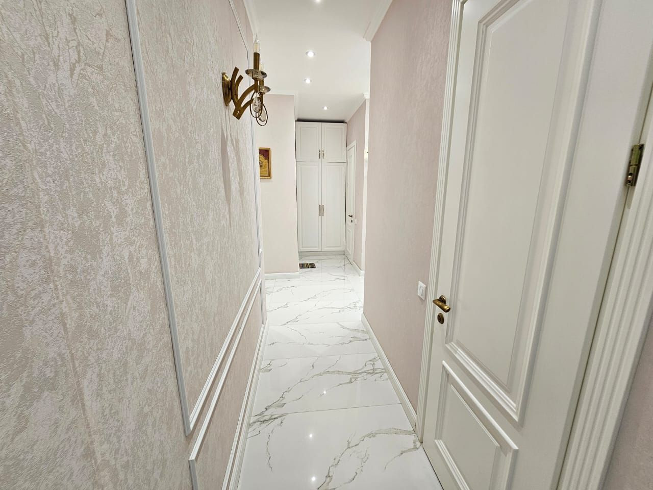 Апартамент 4-стайни 3+1 в Тбилиси (Крцаниси) Грузия площ 150м² 7 етаж Централен Тбилиси - снимка 10