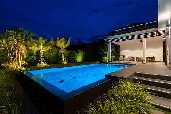 Villa en venta en Hua Hin Tailandia área 284m²  Hua Hin