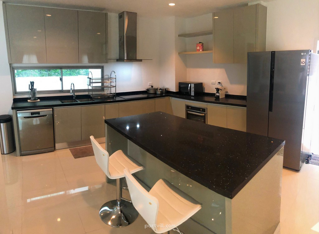 House in Downtown Bangkok Thailand area 357m² 3 floors Downtown Bangkok - photo 8