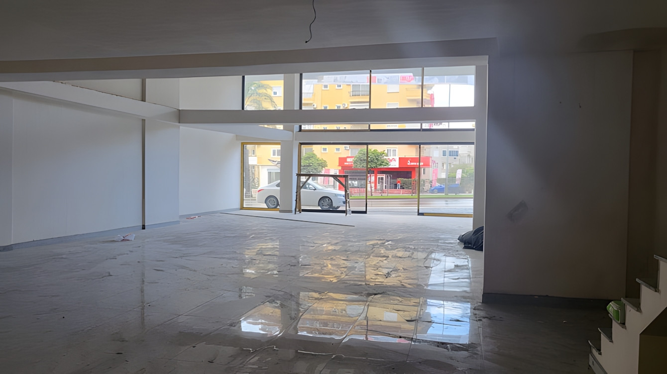 Комерсиално помещение под наем на море в Алания 280м²  Алания - снимка 2