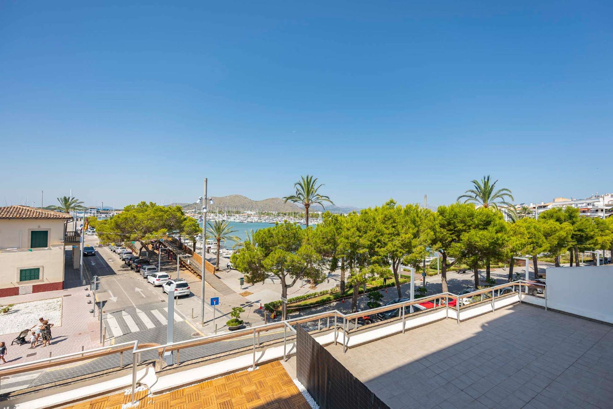 Apartment 5-room 4+3 by the sea in Mallorca Spain area 320m² 2 floor in RC Mantonia Mallorca - photo 5