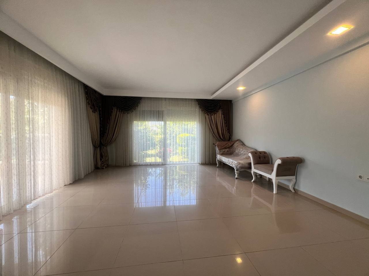 شقة 5-غرفة 4+1 في الجبال في ألانيا (كارجيكاك) تركيا 200م² 2 طابق Granada Residence ألانيا - صورة 14