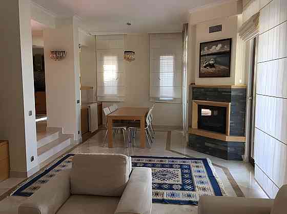Villa à la montagne à Alanya Turquie surface 200m² 2 ét. Alanya