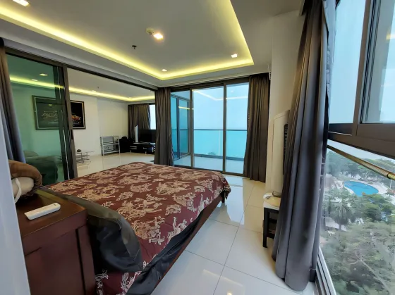 Apartment 3-room for sale 2+1 by the sea in Wongamat Thailand area 93m² 11 floor Wongamat