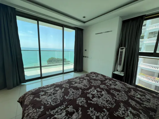 Apartment 3-room for sale 2+1 by the sea in Wongamat Thailand area 93m² 11 floor Wongamat
