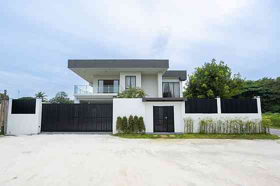 خانه در مرکز چونبوری (Downtown Chonburi) تایلند مساحت 728م² 2 طبقه. مرکز چونبوری (Downtown Chonburi)