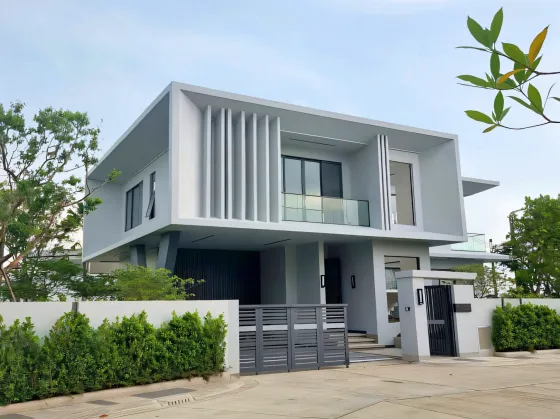 Villa by the sea in Huai Yai Thailand area 450m² 2 floors Huai Yai
