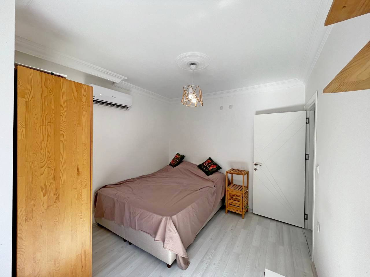 Апартамент 5-стайни 4+1 на море в Коньяалты (Хурма) Турция площ 140м² 4 етаж в ЖК Hacı Salih çelik apartmani Коняалтъ - снимка 8
