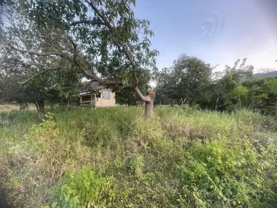 Парцел за продажба в Сам Рой Йот (Sam Roi Yot) Тайланд парцел в рамките на града 1600м² Сам Рой Йот (Sam Roi Yot)