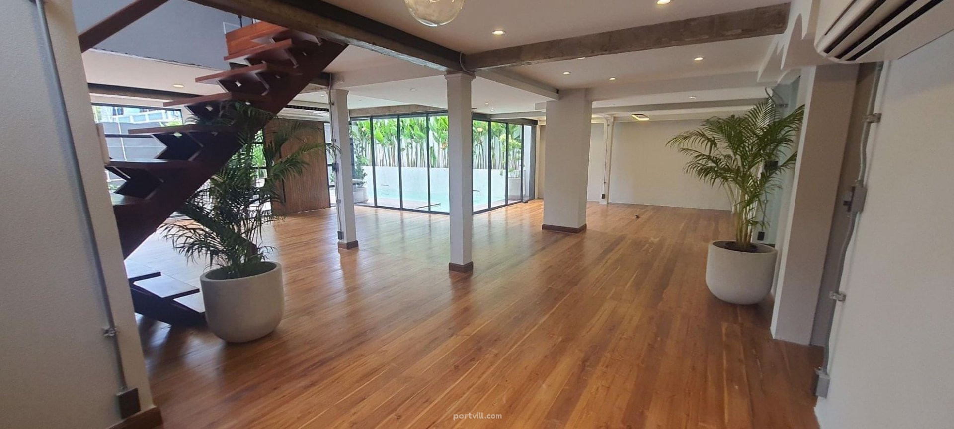 House in Suan Luang Thailand area 300m² 2 floors Suan Luang - photo 8