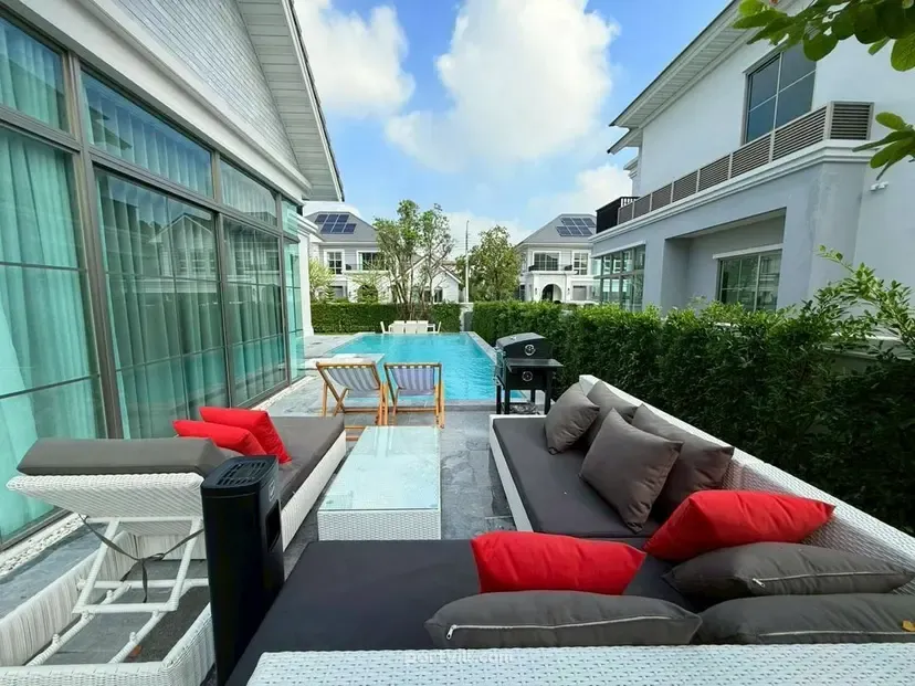 Villa in Suan Luang Thailand fläche 315m² 2 stock Suan Luang - foto 1