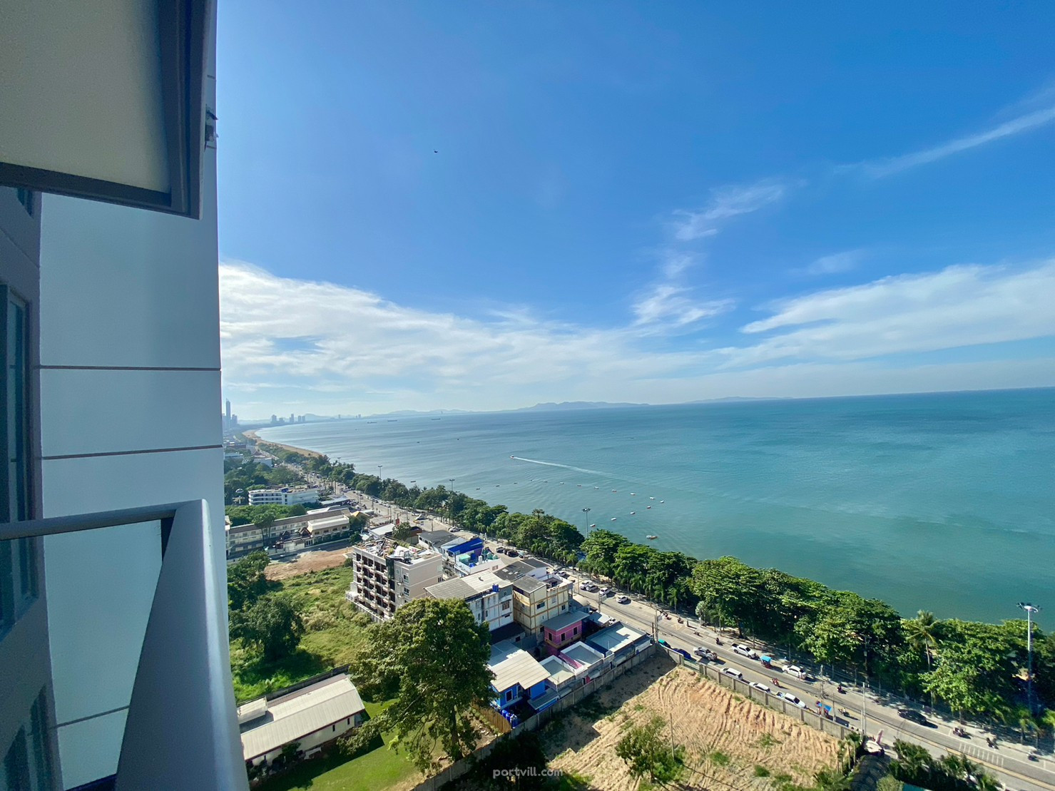 Апартамент 2-стаен 1+1 на море в Джомтиен (Jomtien) Тайланд площ 79 м²  Джомтиен (Jomtien) - снимка 2
