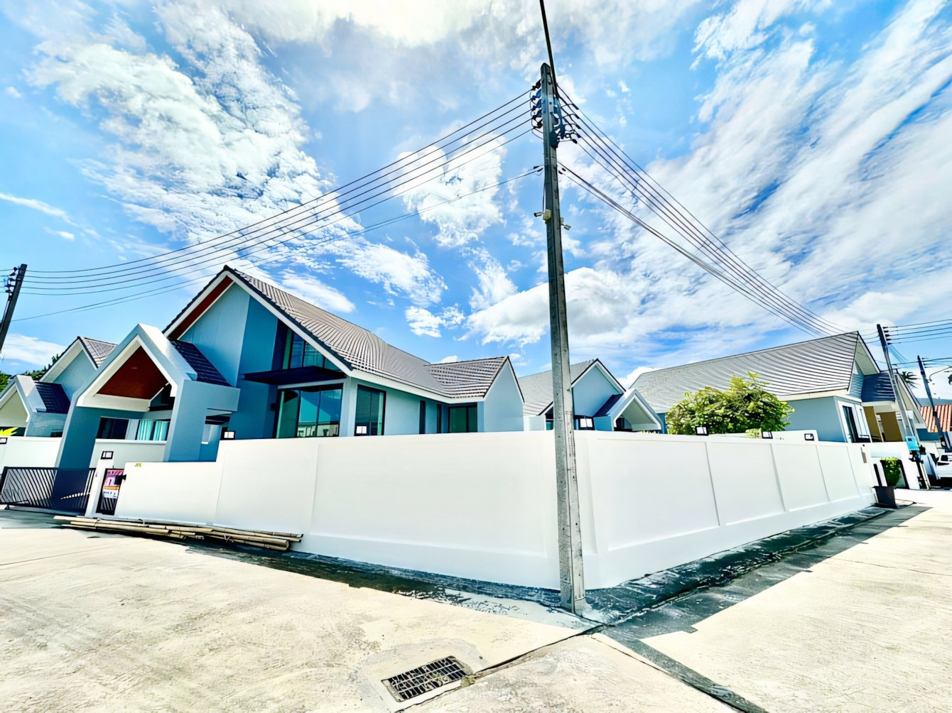 Villa a Chalong Thailandia area 312.8m²  Chalong - foto 1