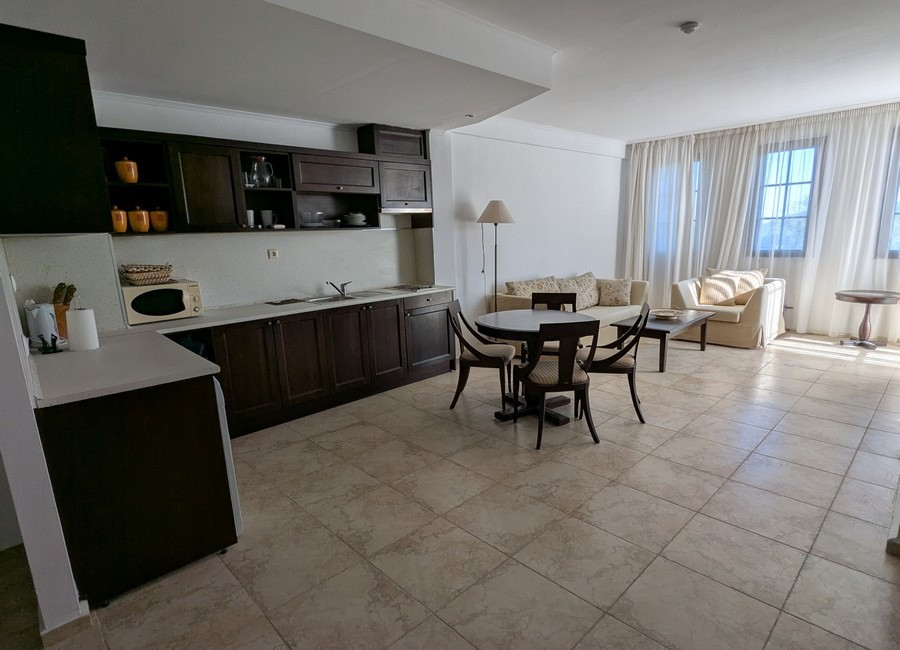 Apartment 2-room 1+1 by the sea in Byala Bulgaria area 76m² 4 floor Byala - photo 12