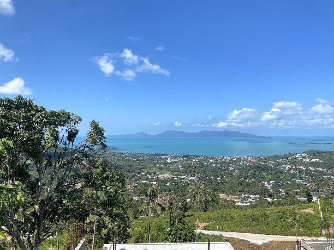 Land by the sea in Ko Samui Thailand plot within city limits 1600m²  Ko Samui - photo 1