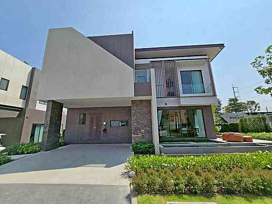 Casa en Chonburi Central Tailandia área 202m² 2 pisos Chonburi Central