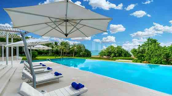 House by the sea in Cape Yamu Thailand area 3000m²  Cape Yamu