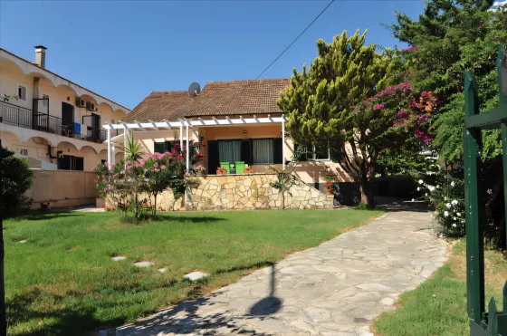 Satılık Köşk Acharavi'de (Kuzey Korfu) Yunanistan 128m² alan  Acharavi (Kuzey Korfu)
