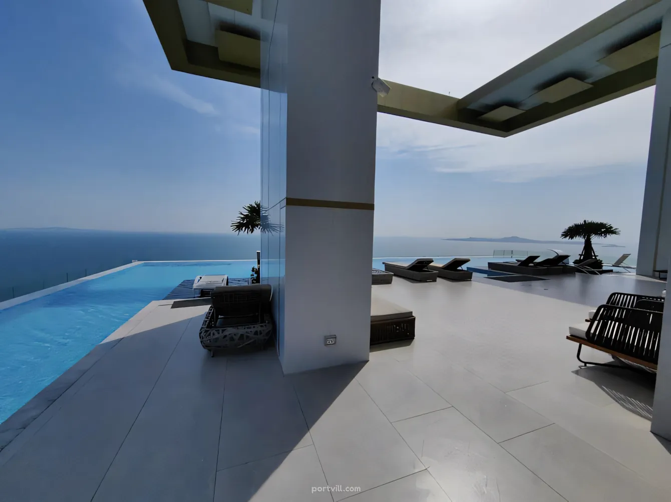 Апартамент 2-стаен 1+1 на море в Джомтиен (Jomtien) Тайланд площ 34 м²  в Copacabana Coral Reef Jomtien Джомтиен (Jomtien) - снимка 6