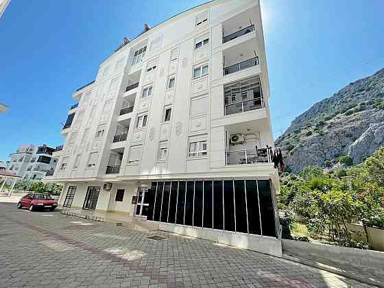 Apartment 5-room 4+1 by the sea in Konyaalti (Hurma) Turkey area 140m² 4 floor in RC Hacı Salih çelik apartmani Konyaalti
