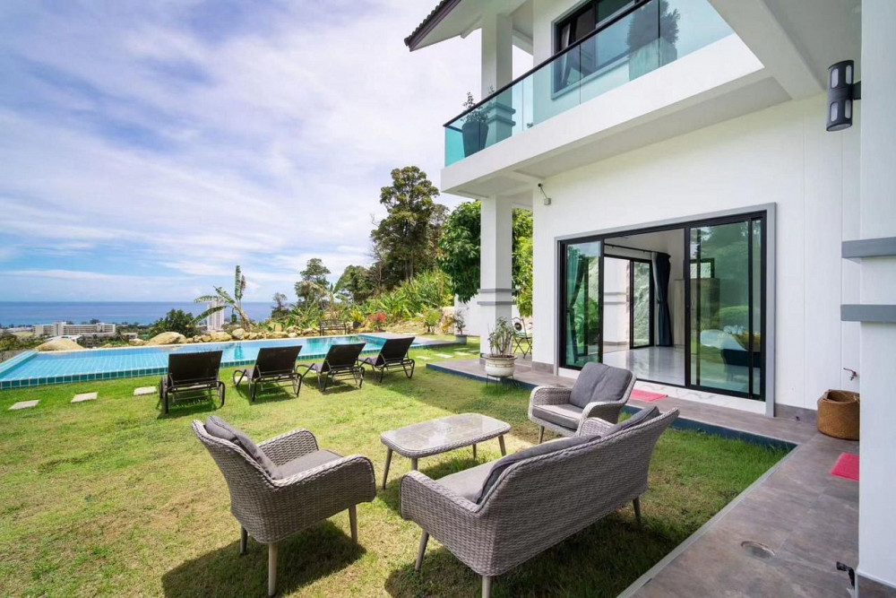 Villa deniz kenarında Karon'da Tayland 800m² alan 2 katlı Karon - fotoğraf 1