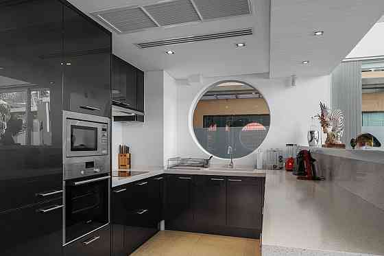 Maison au bord de la mer à Patong Thaïlande surface 329m² 3 ét. Patong