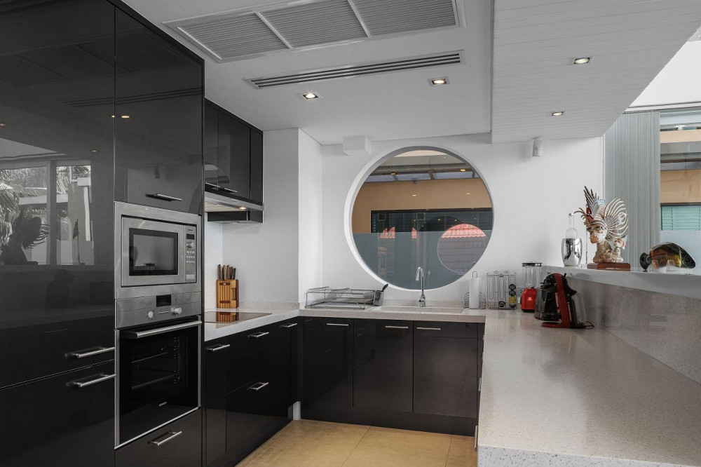 Huis aan zee in Patong Thailand oppervlakte 329m² 3 verdiepingen Patong - foto 3
